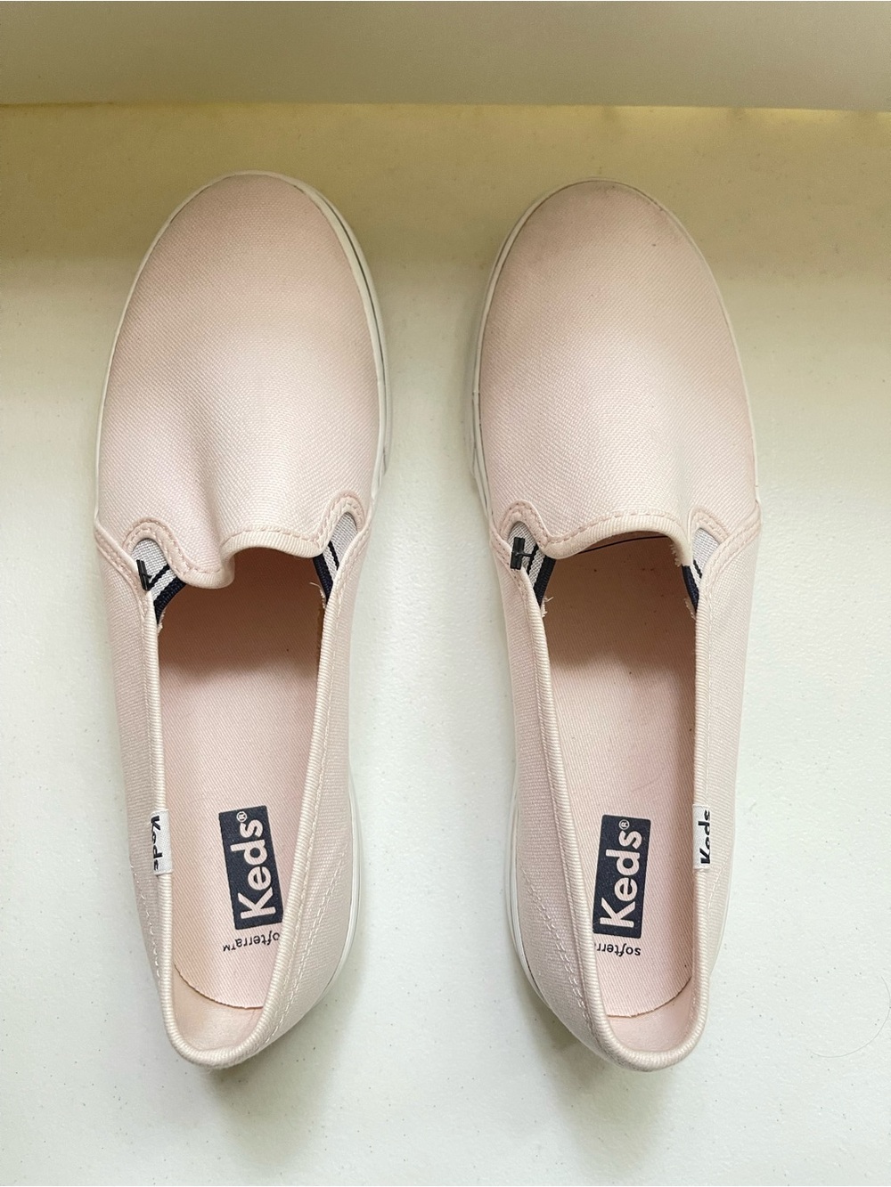 Keds Women's Slip-On Canvas Sneakers in Light Pink 8.5W